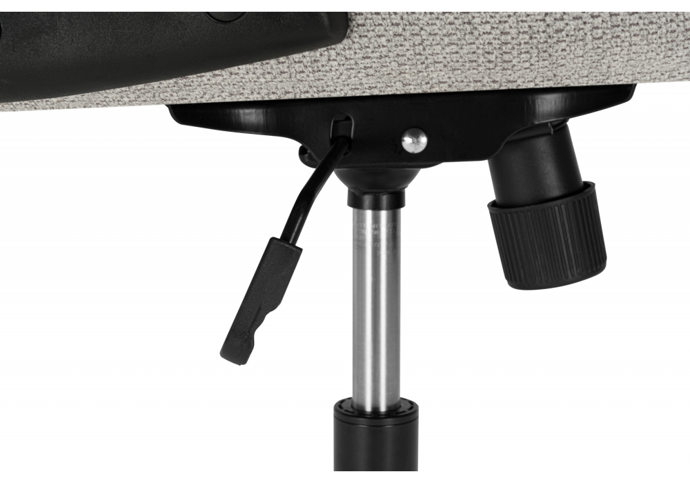 Компьютерное кресло Gambler светло-серый / черный